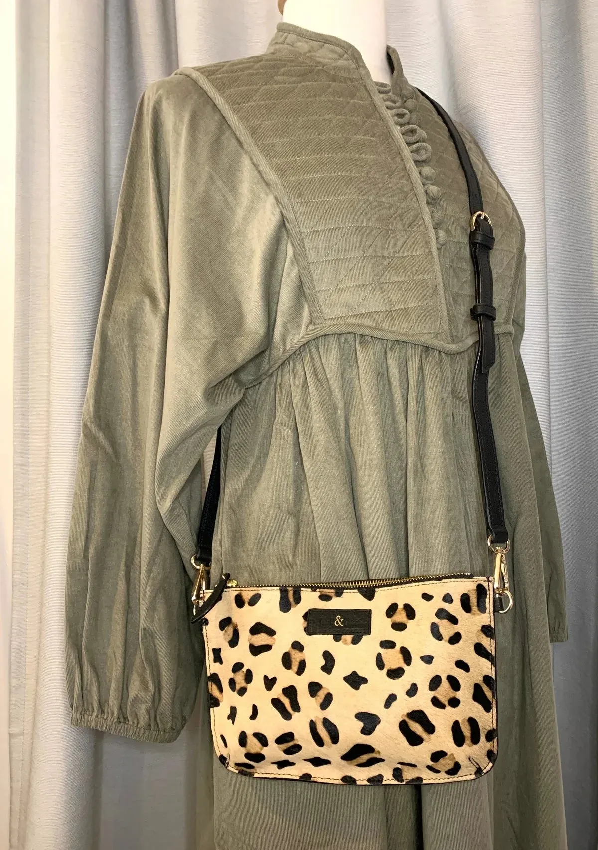 Bell & Fox Izzy Crossbody/Clutch in Light Leopard Mix