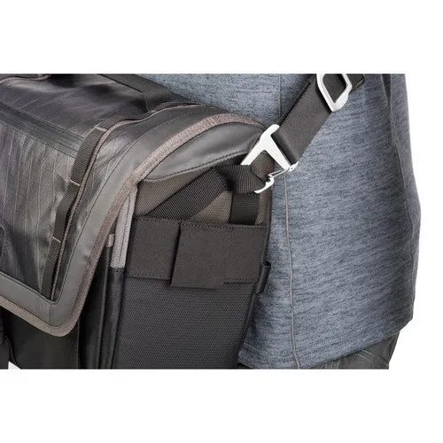 Mindshift Exposure 15 Messenger Bag - Black